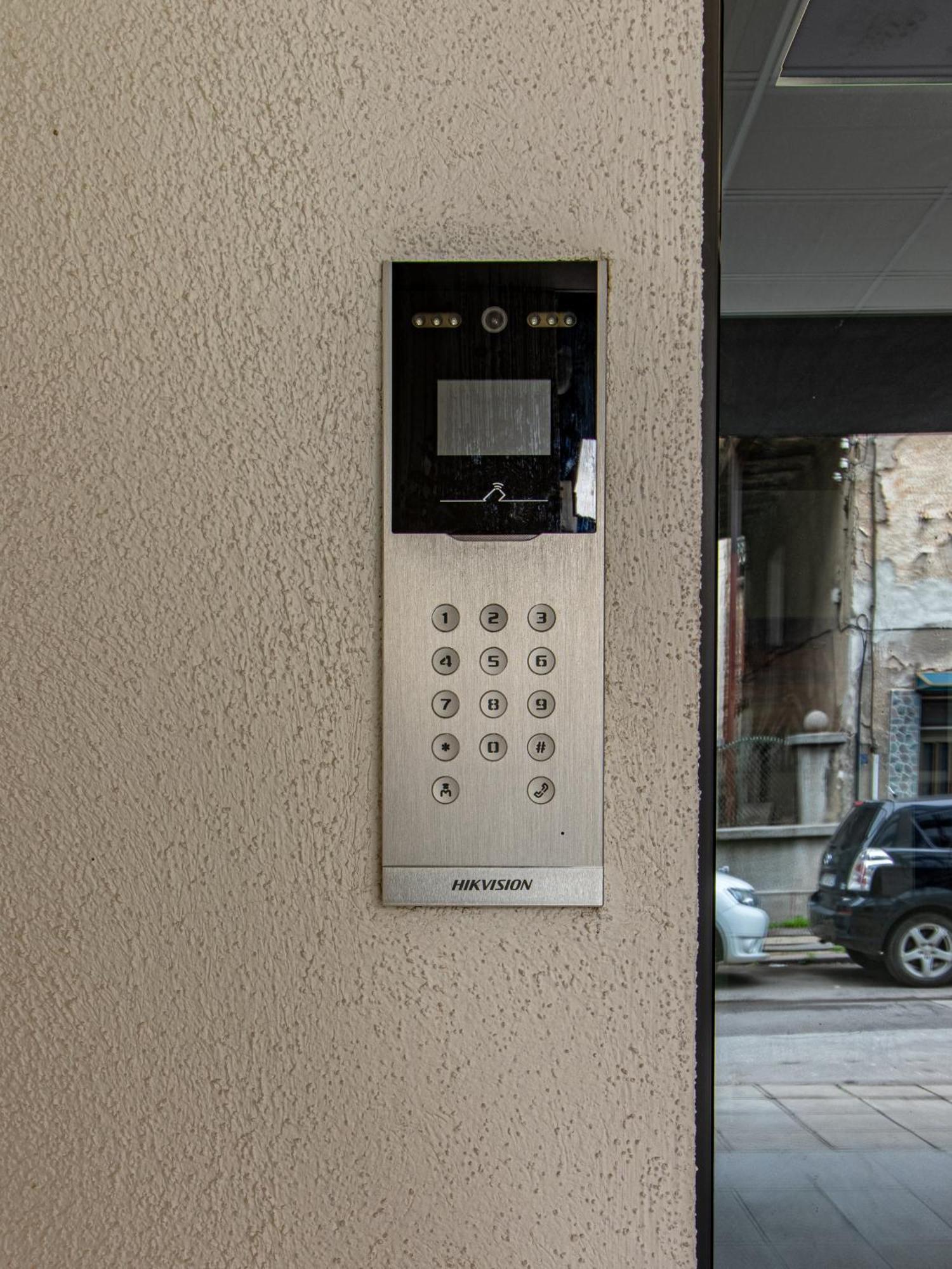 Stay & Explore Sofia - Central Studio Exterior photo